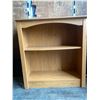 Image 1 : 617 -- SMALL BOOKCASE CABINET