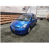Image 3 : PARKSVILLE - 2007 HONDA FIT, BLUE, 161814 KMS, FRONT WHEEL DRIVE. - B807578