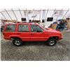 Image 12 : PARKSVILLE - 1994 JEEP CHEROKE, RED, 216483 KMS, FOUR WHEEL DRIVE. - B344170