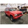 Image 9 : PARKSVILLE - 1994 JEEP CHEROKE, RED, 216483 KMS, FOUR WHEEL DRIVE. - B344170