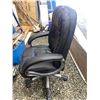 Image 2 : 638 -- OFFICE CHAIR # 2