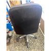 Image 3 : 638 -- OFFICE CHAIR # 2
