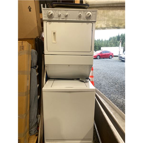 639 -- WASHER DRYER SET