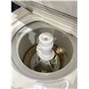 Image 3 : 639 -- WASHER DRYER SET