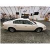 Image 12 : PARKSVILLE - 2008 BUICK LUCERNE, WHITE, 204148 KMS, FRONT WHEEL DRIVE. - B155006