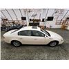 Image 13 : PARKSVILLE - 2008 BUICK LUCERNE, WHITE, 204148 KMS, FRONT WHEEL DRIVE. - B155006