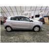 Image 11 : PARKSVILLE - 2017 MITSUBISHI MIRAGE, SILVER, 135850 KMS, FRONT WHEEL DRIVE. - D008495