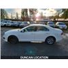 Image 16 : DUNCAN - 2011 FORD FUSION, WHITE, 141715 KMS, FRONT WHEEL DRIVE. - D335818