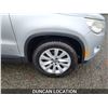 Image 21 : DUNCAN - 2010 VOLKSWAGEN TIGUAN, SILVER, 196600 KMS, ALL WHEEL DRIVE. - D501812