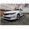 Image 1 : PARKSVILLE - 2018 KIA OPTIMA, WHITE, 134308 KMS, FRONT WHEEL DRIVE. - J203637