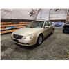 Image 4 : PARKSVILLE - 2003 NISSAN ALTIMA, GOLD, 159216 KMS, FRONT WHEEL DRIVE. - J124194