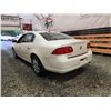 Image 20 : PARKSVILLE - 2008 BUICK LUCERNE, WHITE, 204148 KMS, FRONT WHEEL DRIVE. - B155006