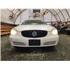 Image 5 : PARKSVILLE - 2008 BUICK LUCERNE, WHITE, 204148 KMS, FRONT WHEEL DRIVE. - B155006