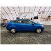 Image 11 : PARKSVILLE - 2013 FORD FIESTA, BLUE, 180992 KMS, FRONT WHEEL DRIVE. - J141679