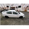 Image 13 : PARKSVILLE - 2005 CHEVY COBALT, WHITE, 206476 KMS, FRONT WHEEL DRIVE. - B550012