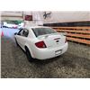 Image 21 : PARKSVILLE - 2005 CHEVY COBALT, WHITE, 206476 KMS, FRONT WHEEL DRIVE. - B550012