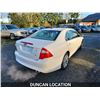 Image 10 : DUNCAN - 2011 FORD FUSION, WHITE, 141715 KMS, FRONT WHEEL DRIVE. - D335818