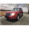 Image 2 : PARKSVILLE - 2008 FORD ESCAPE, RED, 300656 KMS, FRONT WHEEL DRIVE. - DB11634