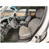 Image 31 : PARKSVILLE - 2006 FORD ESCAPE, WHITE, 258420 KMS, FOUR WHEEL DRIVE. - JC73909