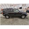 Image 11 : PARKSVILLE - 2005 FORD ESCAPE XLT, BLACK, 308315 KMS, FOUR WHEEL DRIVE. - DB34775