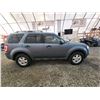 Image 11 : PARKSVILLE - 2010 FORD ESCAPE, BLUE, 119981 KMS, FRONT WHEEL DRIVE. NO RESERVE. - DC87328