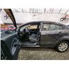 Image 48 : PARKSVILLE - 2014 KIA RIO, GREY, 176888 KMS, FRONT WHEEL DRIVE. - D338513