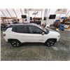 Image 13 : PARKSVILLE - 2018 JEEP COMPASS, WHITE, 182385 KMS, FOUR WHEEL DRIVE. - D410226