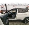 Image 48 : PARKSVILLE - 2018 JEEP COMPASS, WHITE, 182385 KMS, FOUR WHEEL DRIVE. - D410226