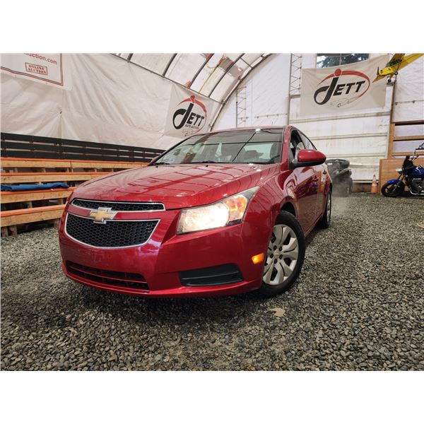 PARKSVILLE - 2014 CHEVY CRUZE, RED, 141616 KMS, FRONT WHEEL DRIVE. - D132380