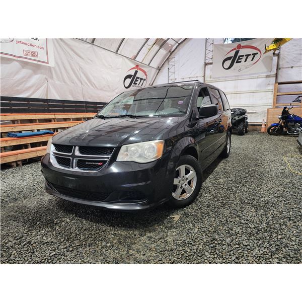 PARKSVILLE - 2012 DODGE GRAND CARAVAN, BLACK, 218778 KMS, FRONT WHEEL DRIVE. - B394564