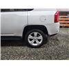 Image 29 : PARKSVILLE - 2012 JEEP COMPASS, WHITE, 173468 KMS, FOUR WHEEL DRIVE. - B614415