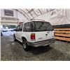 Image 20 : PARKSVILLE - 1995 FORD EXPLORER, WHITE, 115820 KMS, REAR WHEEL DRIVE. - BC03419
