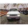 Image 6 : PARKSVILLE - 1995 FORD EXPLORER, WHITE, 115820 KMS, REAR WHEEL DRIVE. - BC03419
