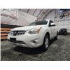 Image 2 : PARKSVILLE - 2013 NISSAN ROGUE, WHITE, 218590 KMS, FOUR WHEEL DRIVE. - B146425