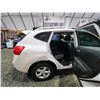 Image 40 : PARKSVILLE - 2013 NISSAN ROGUE, WHITE, 218590 KMS, FOUR WHEEL DRIVE. - B146425