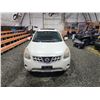 Image 7 : PARKSVILLE - 2013 NISSAN ROGUE, WHITE, 218590 KMS, FOUR WHEEL DRIVE. - B146425