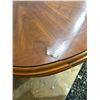Image 4 : 701 -- DINING ROOM TABLE SET