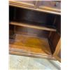 Image 6 : 702 -- SKLAR-PEPPLER CREDENZA