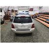 Image 19 : PARKSVILLE - 2007 TOYOTA HIGHLANDER, GREY, 188715 MILES, FOUR WHEEL DRIVE. - D192509