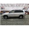 Image 23 : PARKSVILLE - 2007 TOYOTA HIGHLANDER, GREY, 188715 MILES, FOUR WHEEL DRIVE. - D192509
