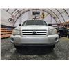 Image 5 : PARKSVILLE - 2007 TOYOTA HIGHLANDER, GREY, 188715 MILES, FOUR WHEEL DRIVE. - D192509