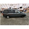 Image 12 : PARKSVILLE - 2001 MAZDA MPV, GREEN, 246915 KMS, FRONT WHEEL DRIVE. NO RESERVE. - D176563