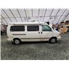 Image 17 : PARKSVILLE - 1997 VW EUROVAN, WHITE, 308003 KMS, FRONT WHEEL DRIVE. - P145138