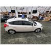 Image 13 : PARKSVILLE - 2014 FORD FOCUS TITANIUM, WHITE, 128288 KMS, FRONT WHEEL DRIVE. - D273364