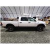 Image 11 : PARKSVILLE - 2015 RAM 1500 OUTDOORSMAN, WHITE, 233349 KMS, 4X4. - D678148