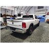 Image 15 : PARKSVILLE - 2015 RAM 1500 OUTDOORSMAN, WHITE, 233349 KMS, 4X4. - D678148