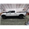 Image 23 : PARKSVILLE - 2015 RAM 1500 OUTDOORSMAN, WHITE, 233349 KMS, 4X4. - D678148