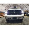 Image 5 : PARKSVILLE - 2015 RAM 1500 OUTDOORSMAN, WHITE, 233349 KMS, 4X4. - D678148