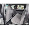 Image 32 : DUNCAN - 2013 TOYOTA TACOMA, GREY, 242968 KMS, 4X4. - P017933