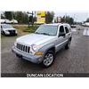 Image 2 : DUNCAN - 2005 JEEP LIBERTY, SILVER, 201738 KMS, 4X4. - D614690